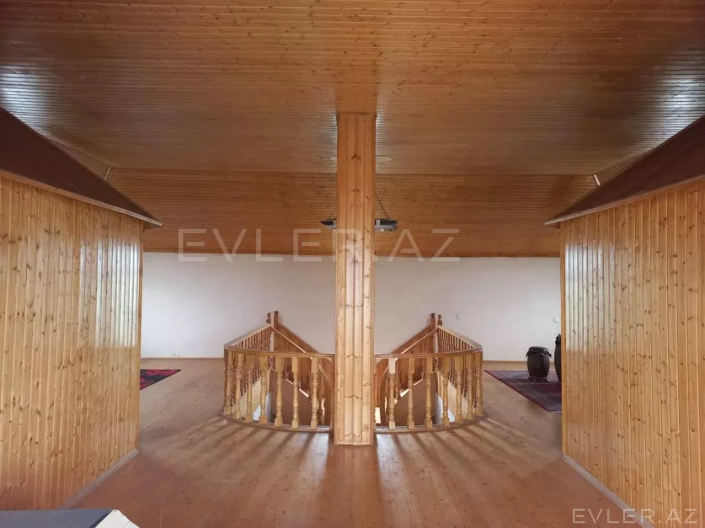 Satılır, həyət evi/villa