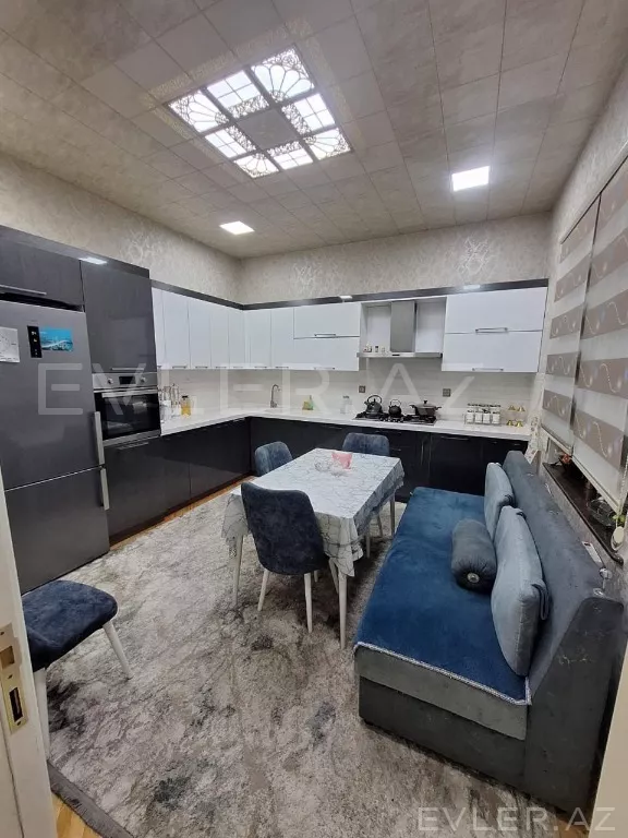 Satılır, həyət evi/villa