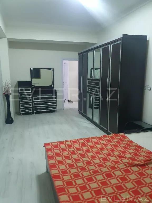 Satılır, yeni tikili