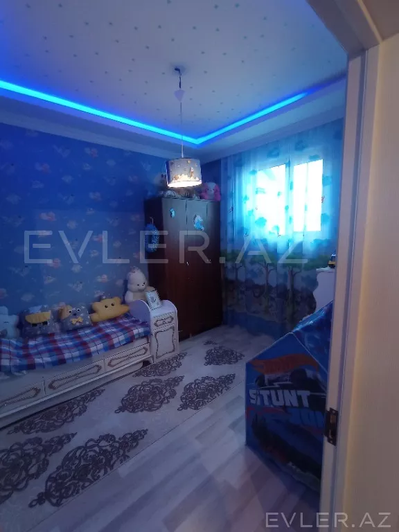 Satılır, həyət evi/villa