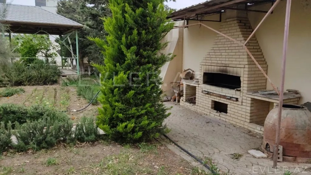 Satılır, həyət evi/villa