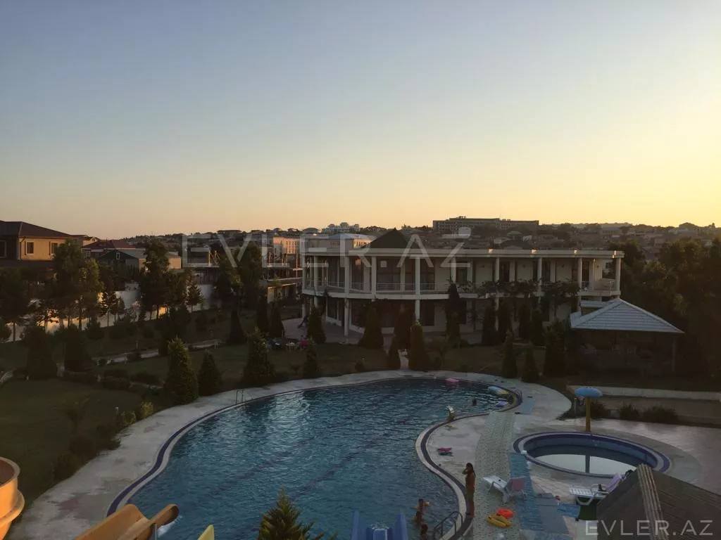 Satılır, həyət evi/villa