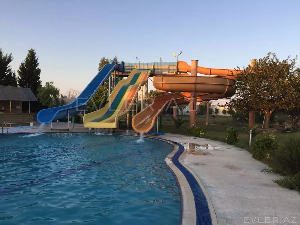 Satılır, həyət evi/villa
