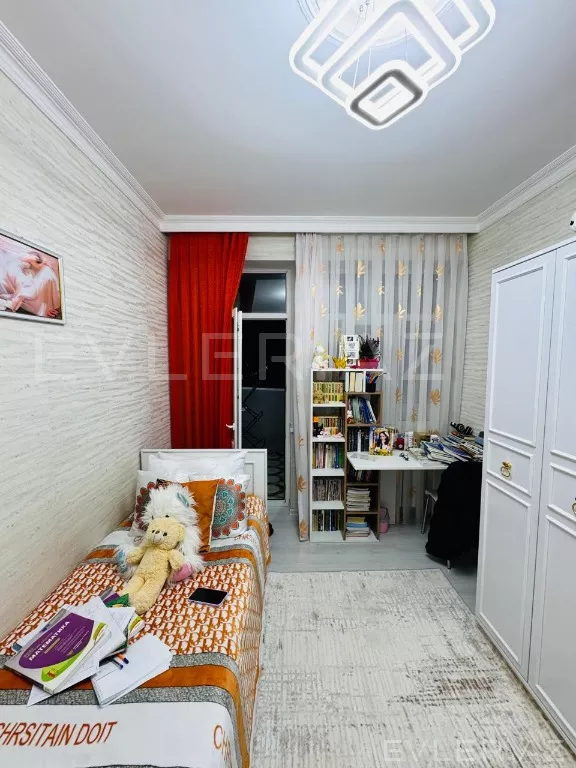 Satılır, yeni tikili