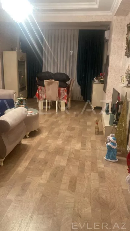 Satılır, yeni tikili