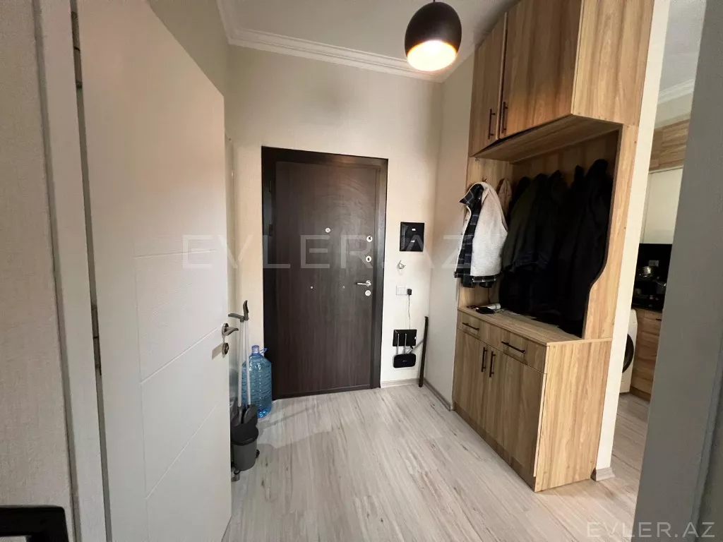 Satılır, yeni tikili