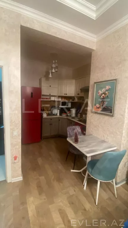 Satılır, yeni tikili