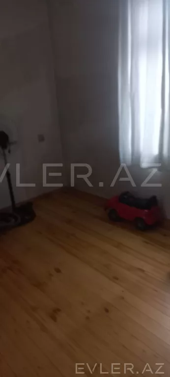 Satılır, həyət evi/villa