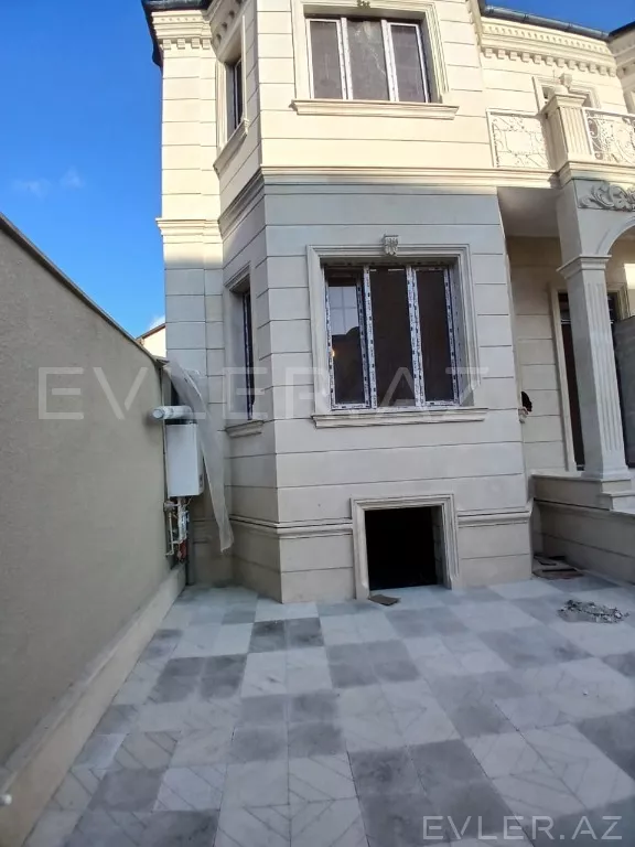 Satılır, həyət evi/villa