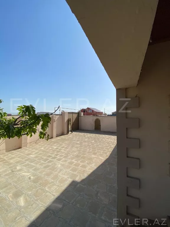 Satılır, bağ evi