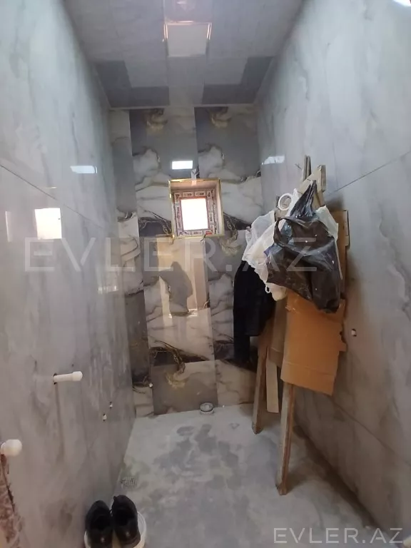 Satılır, həyət evi/villa