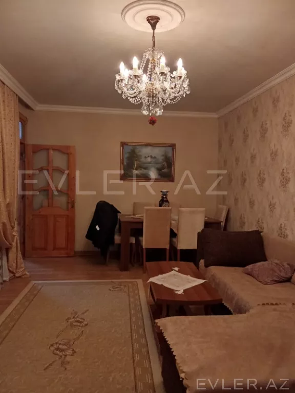 Satılır, həyət evi/villa