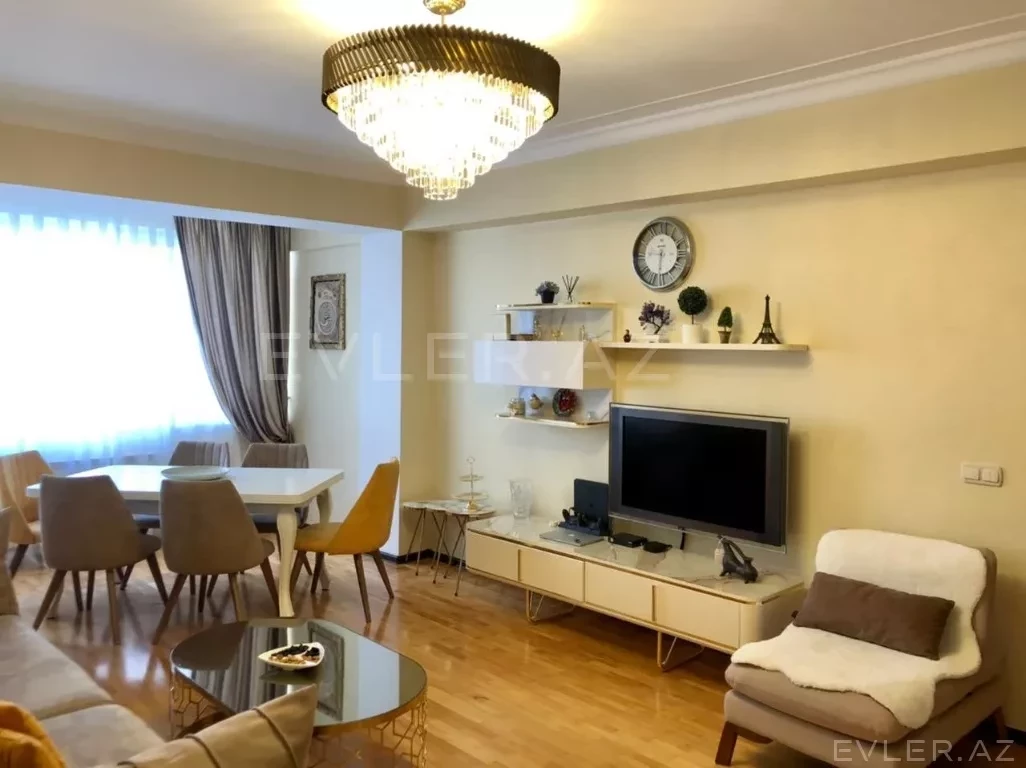 Satılır, yeni tikili