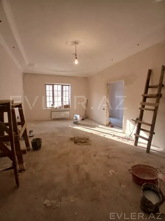 Satılır, həyət evi/villa