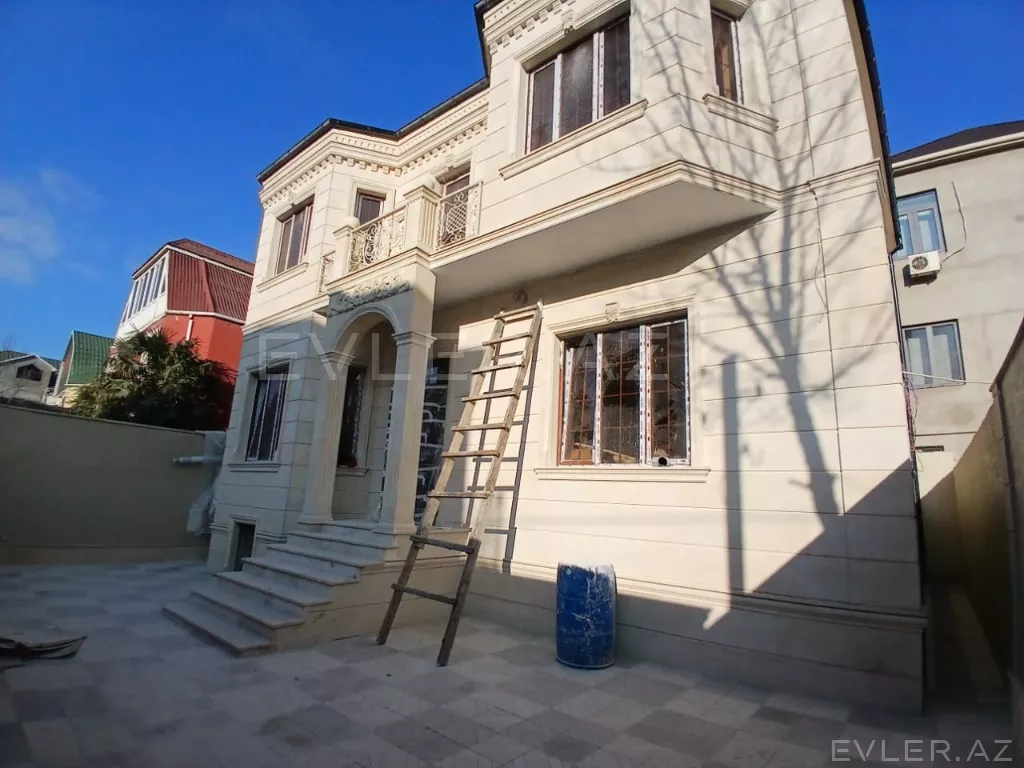 Satılır, həyət evi/villa