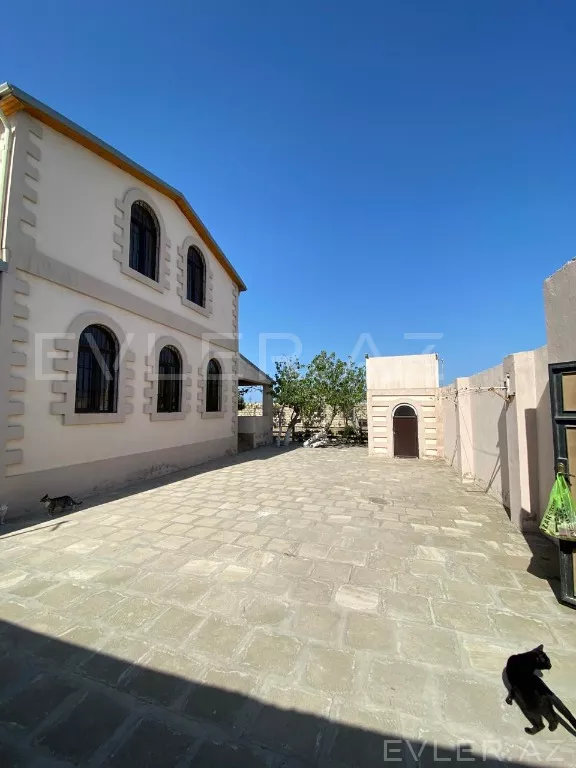 Satılır, bağ evi