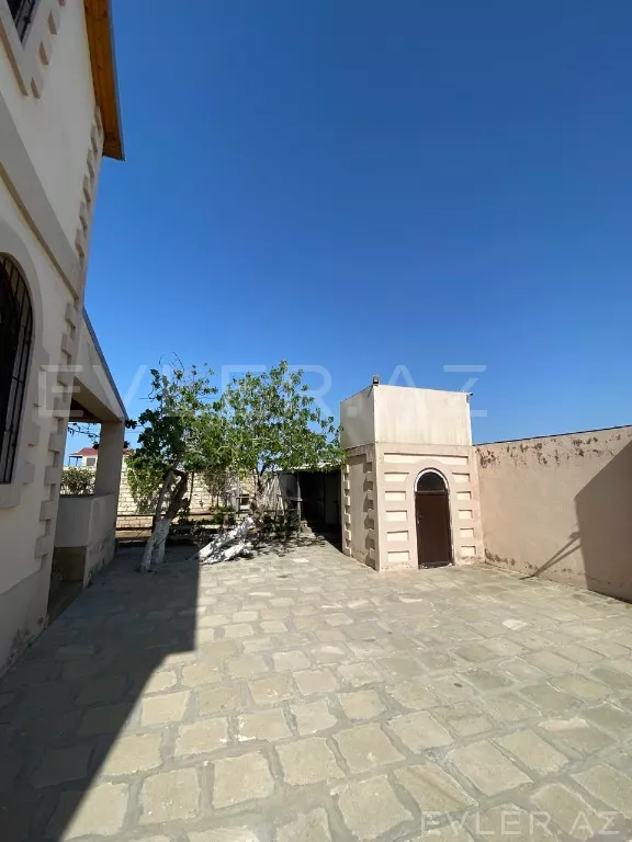 Satılır, bağ evi