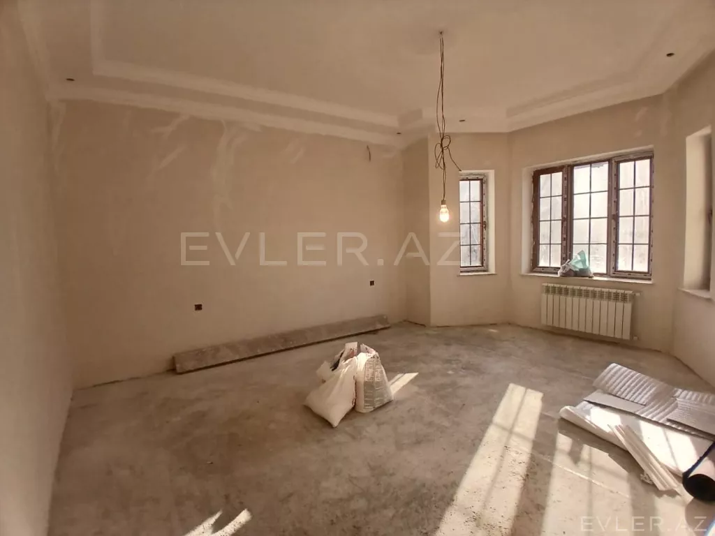 Satılır, həyət evi/villa