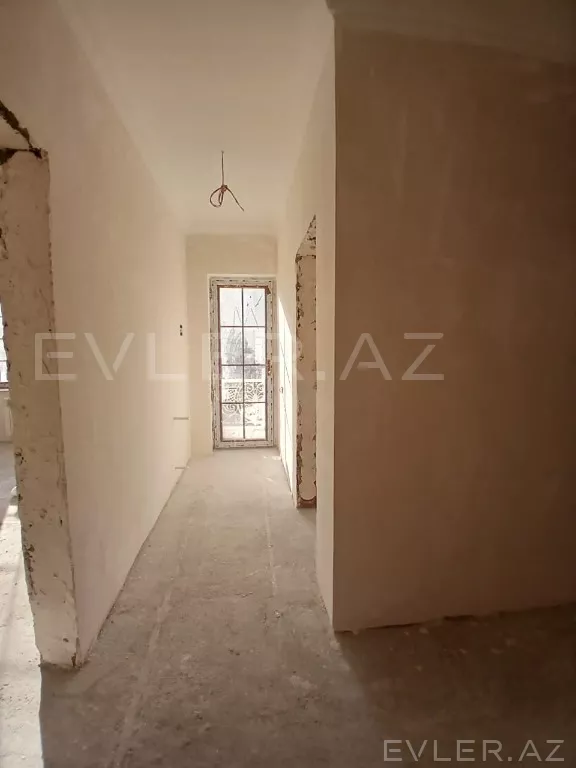 Satılır, həyət evi/villa