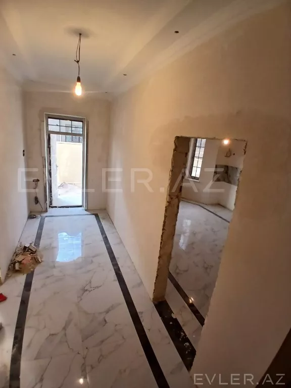 Satılır, həyət evi/villa