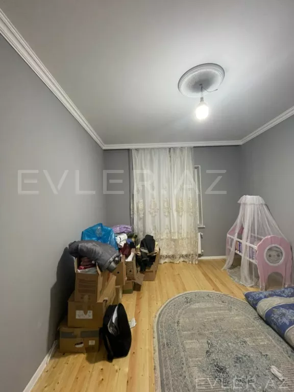 Satılır, həyət evi/villa