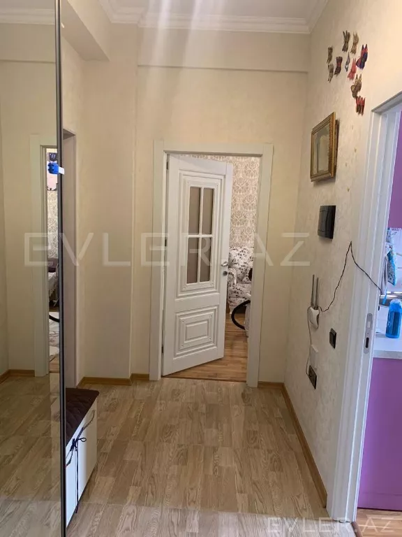 Satılır, yeni tikili