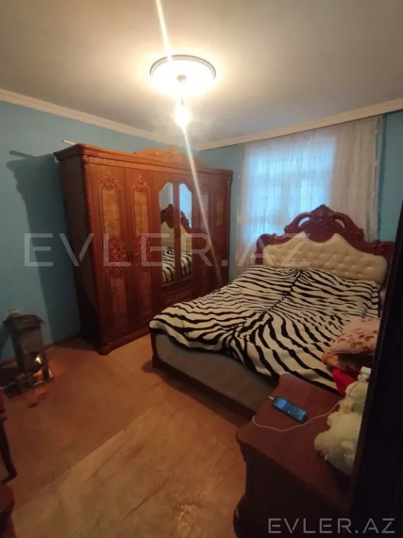 Satılır, həyət evi/villa