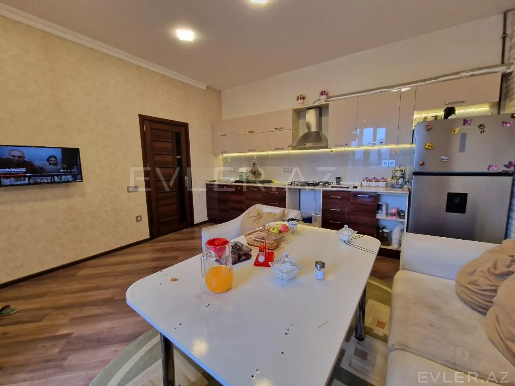 Satılır, yeni tikili