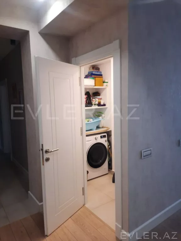 Satılır, yeni tikili