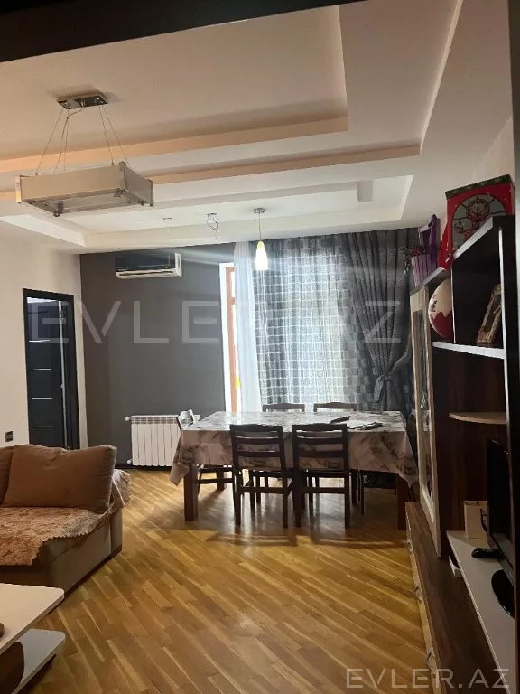 Satılır, yeni tikili