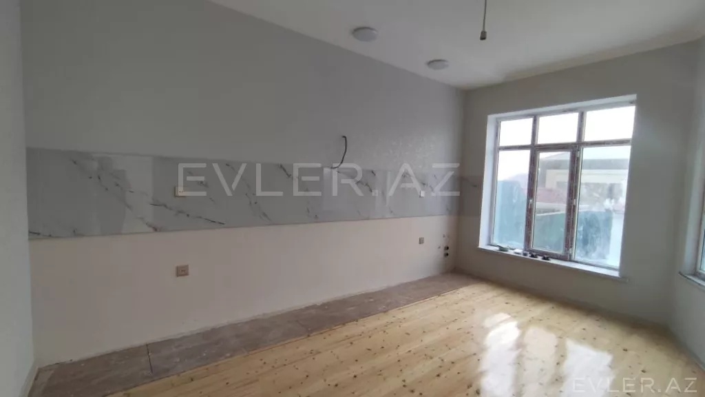 Satılır, həyət evi/villa