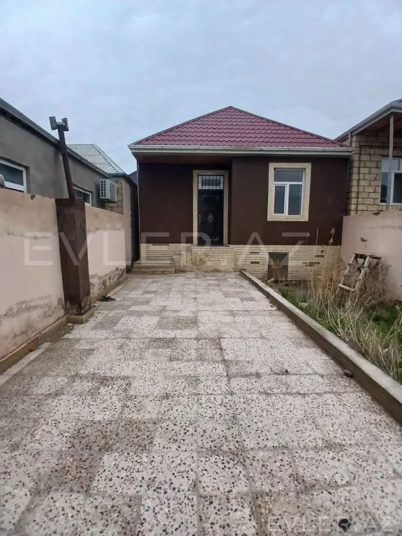 Satılır, həyət evi/villa