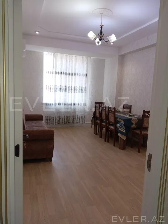 Satılır, yeni tikili