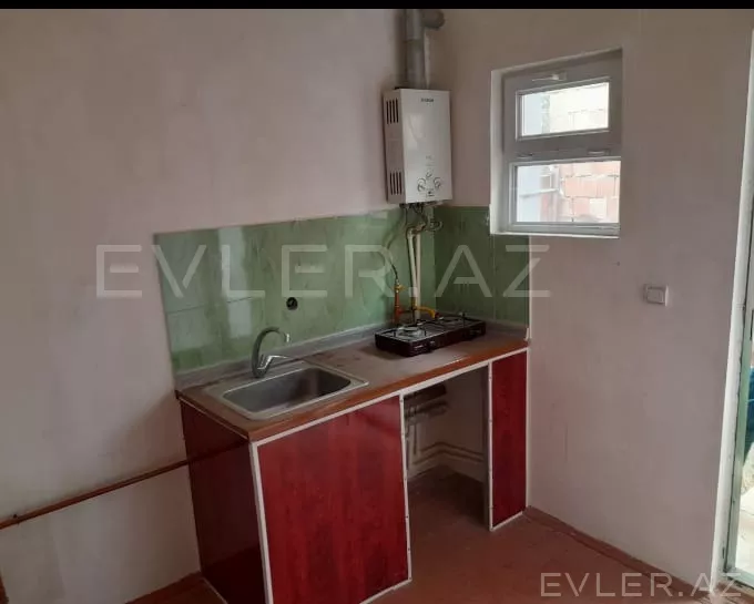 Satılır, həyət evi/villa