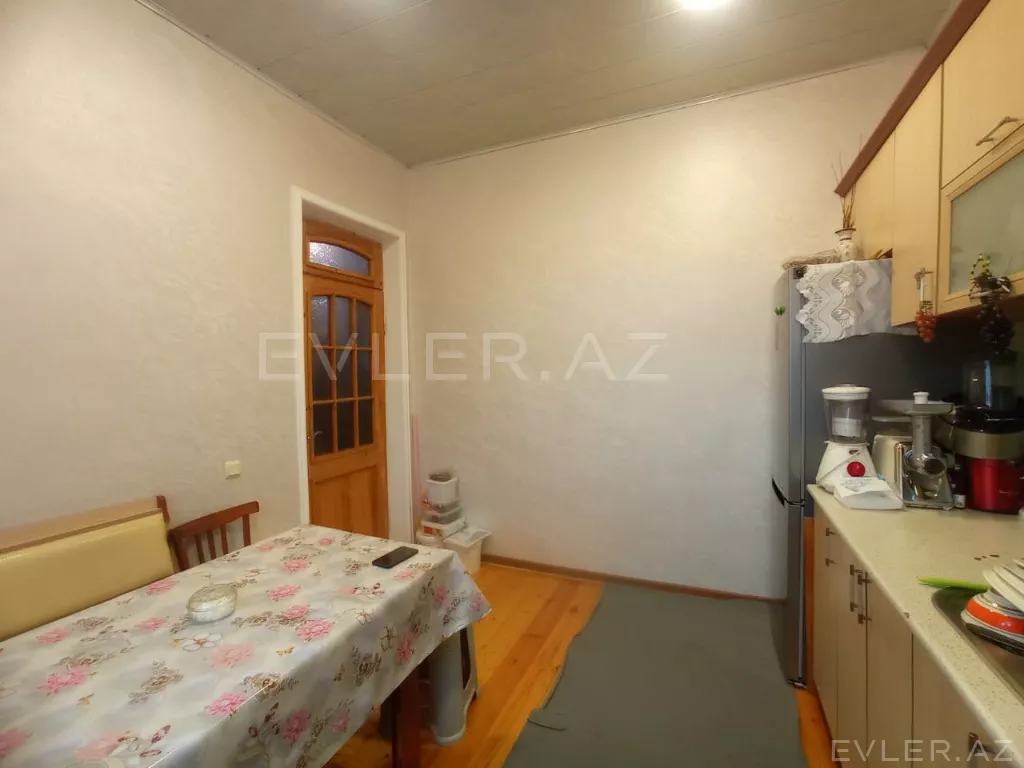 Satılır, həyət evi/villa