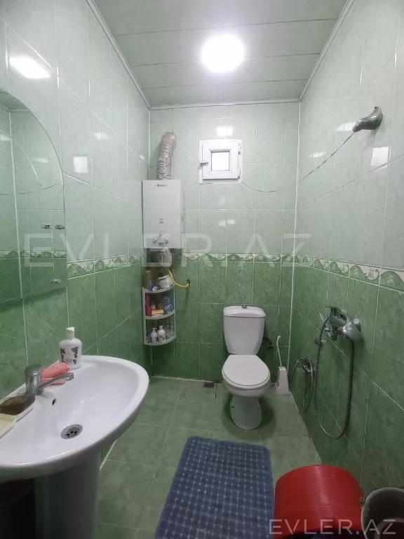 Satılır, həyət evi/villa