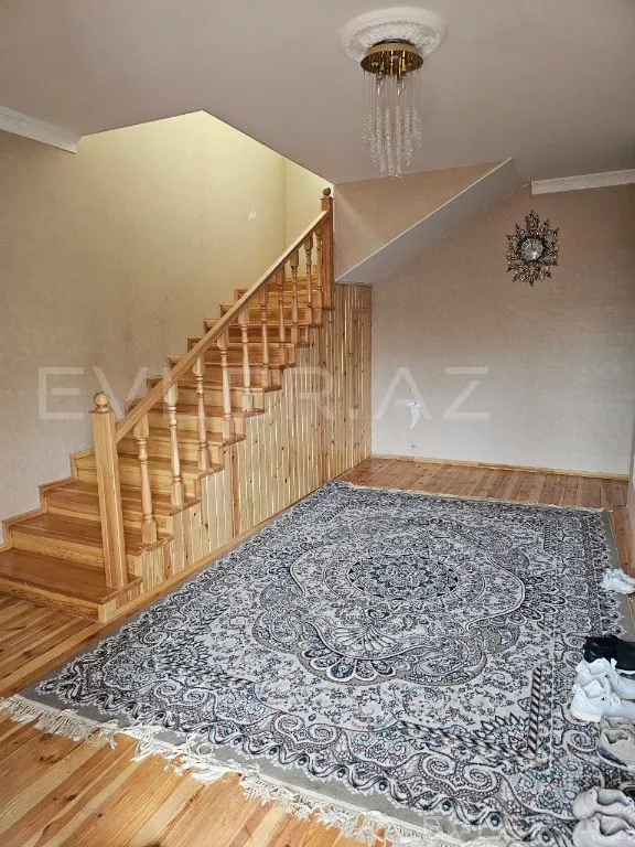 Satılır, həyət evi/villa