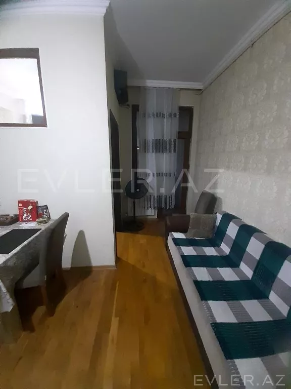 Satılır, yeni tikili