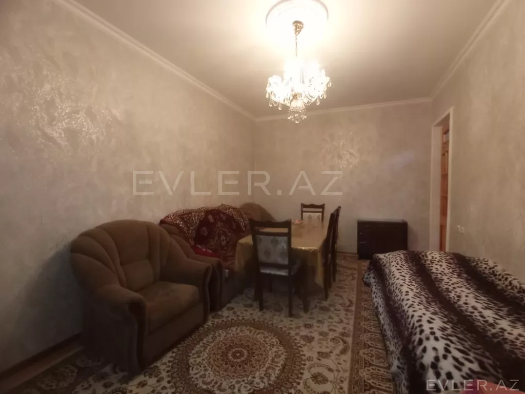 Satılır, həyət evi/villa