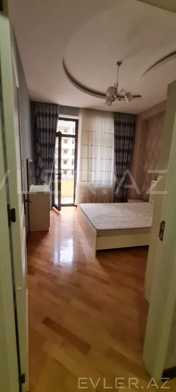 Satılır, yeni tikili
