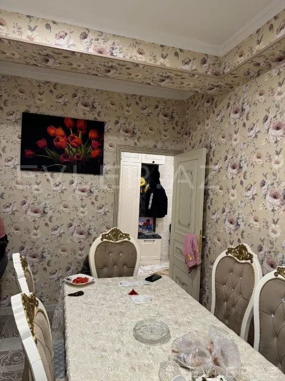 Satılır, yeni tikili