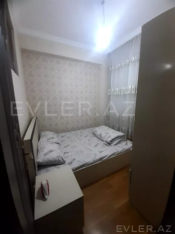 Satılır, yeni tikili