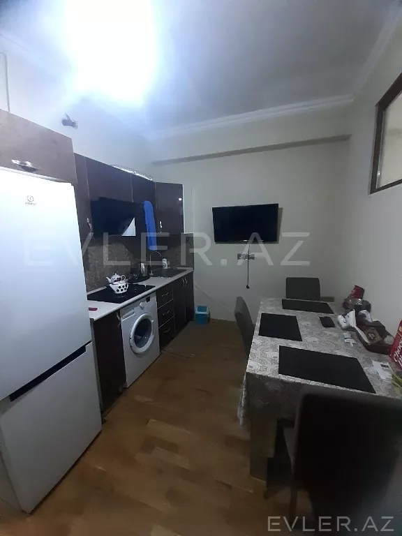 Satılır, yeni tikili