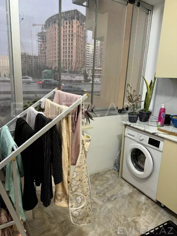 Satılır, yeni tikili