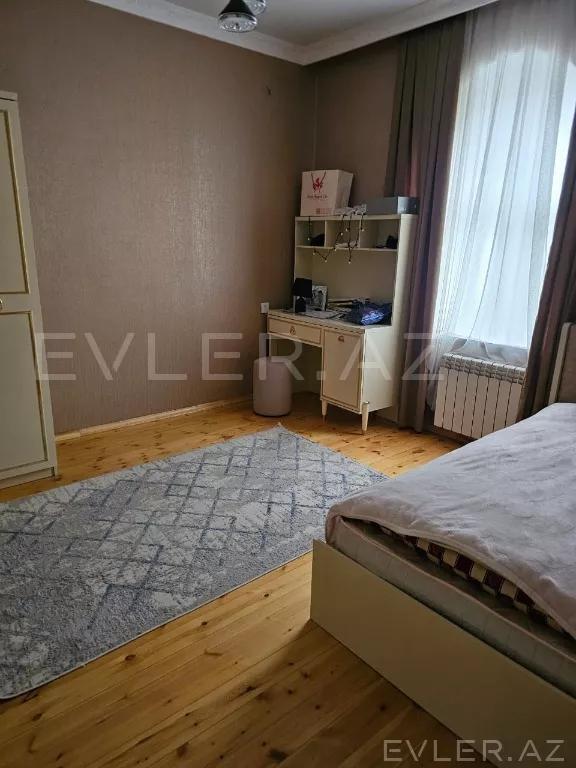 Satılır, həyət evi/villa