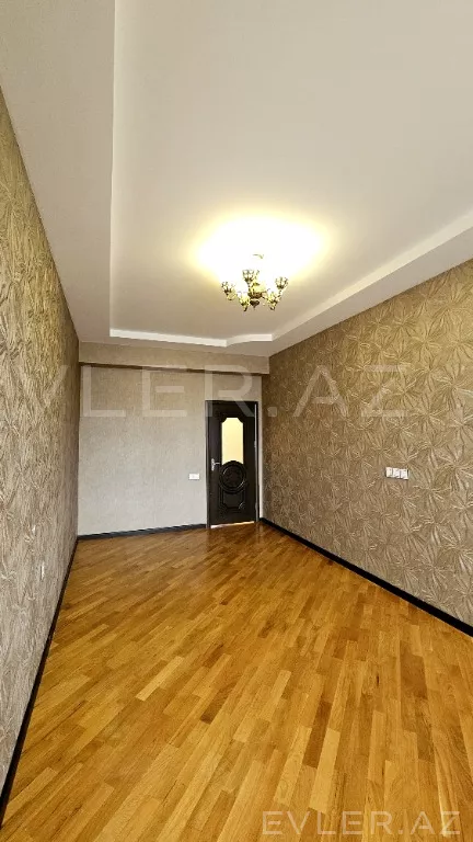 Satılır, yeni tikili