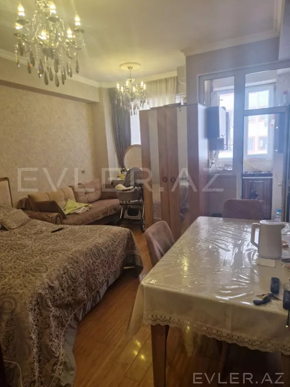 Satılır, yeni tikili