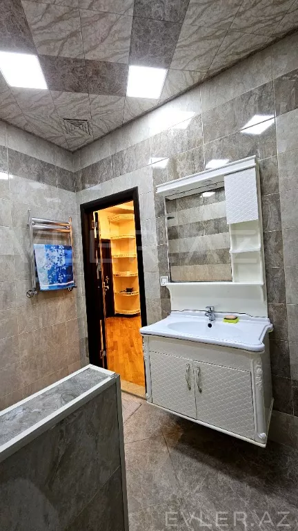 Satılır, yeni tikili