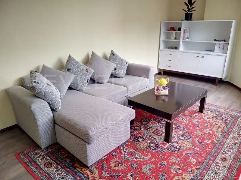 Satılır, yeni tikili