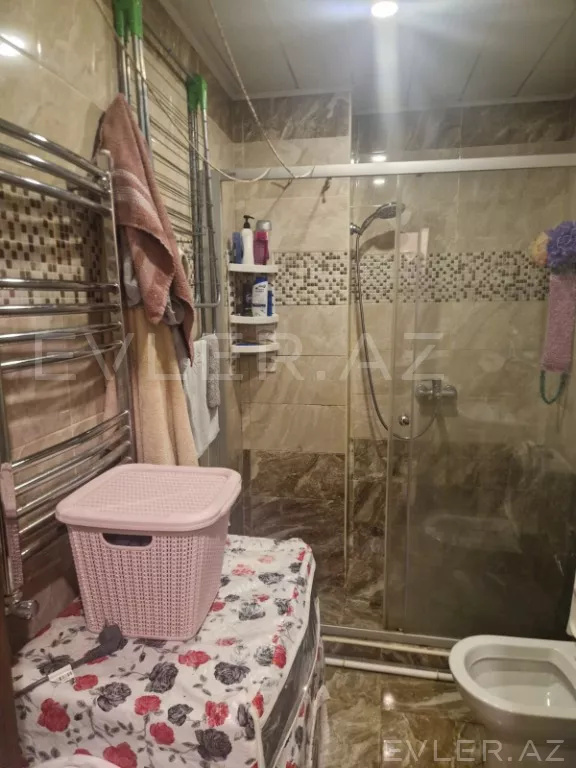 Satılır, yeni tikili